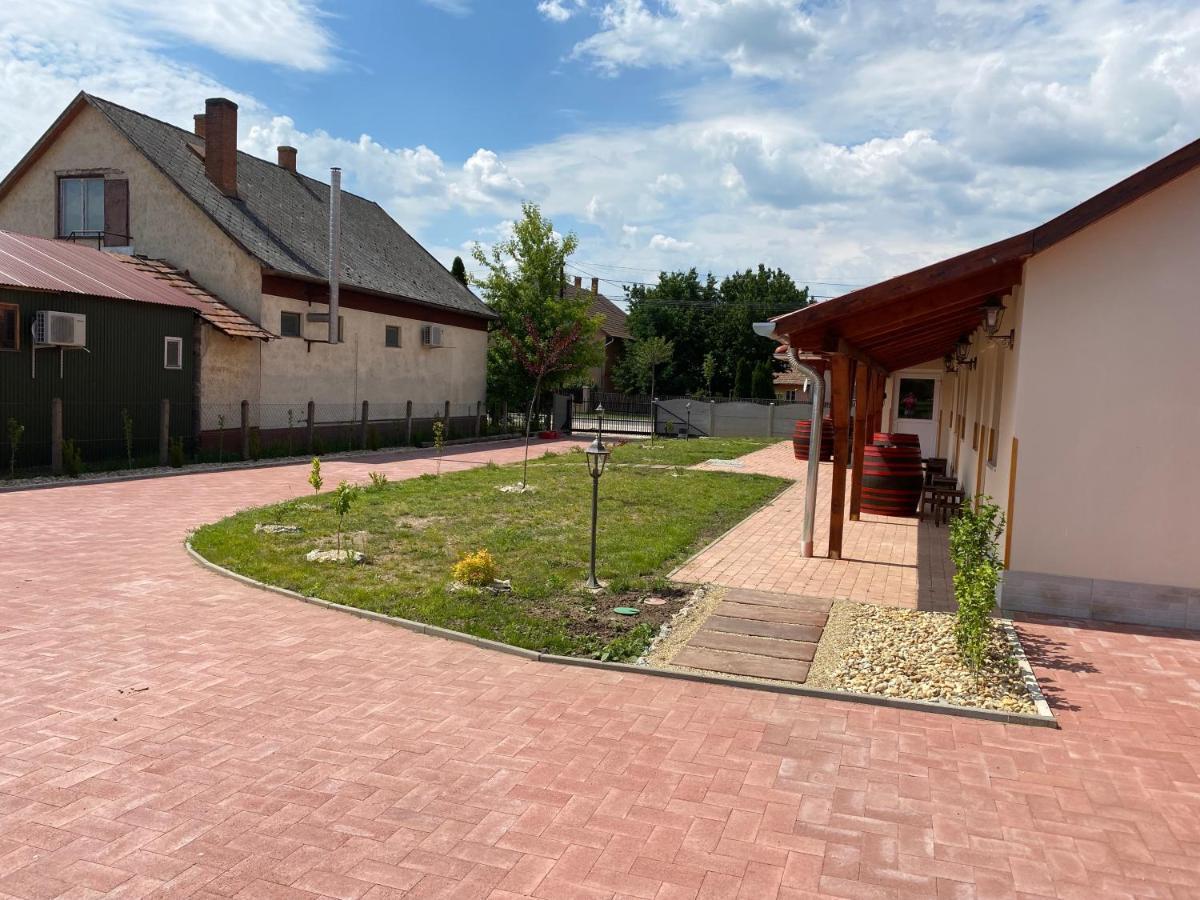 Апартаменты Tisza-i